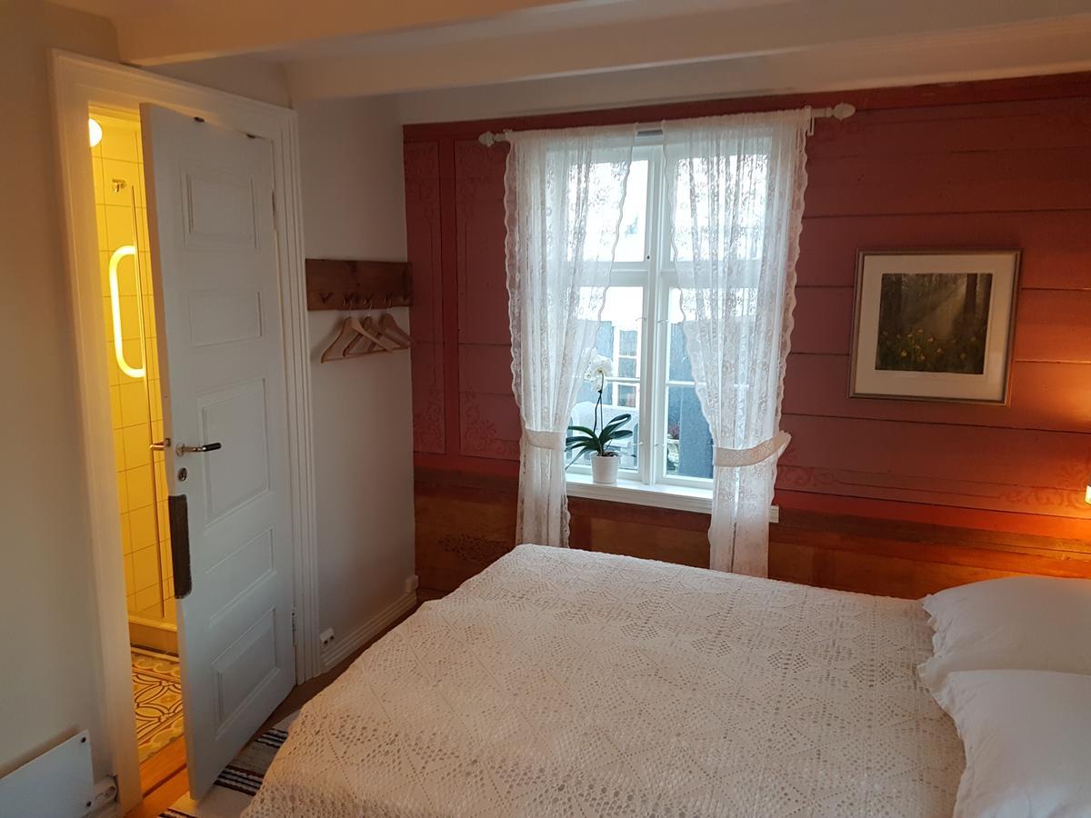 Lundins Sommerhotell Skudeneshavn Экстерьер фото
